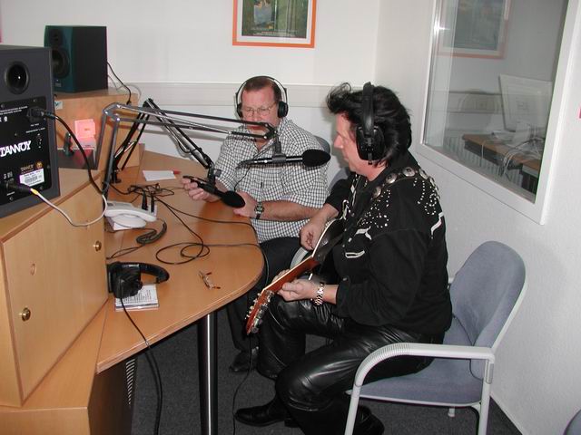 Jonny Winters mit D.J. Fontana